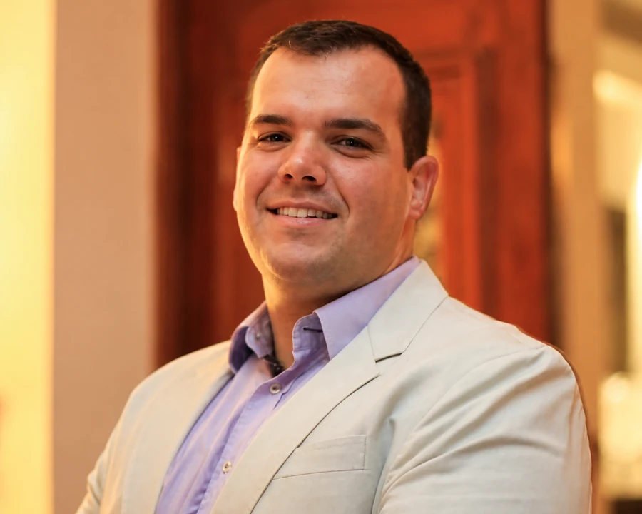 alberto zanata
